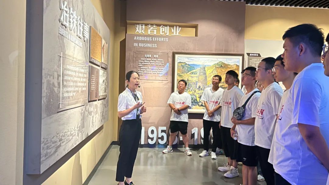 筑夢(mèng)鋼鐵 一起向未來(lái) ——龍鋼公司2022年新入職大學(xué)生迎新側(cè)記