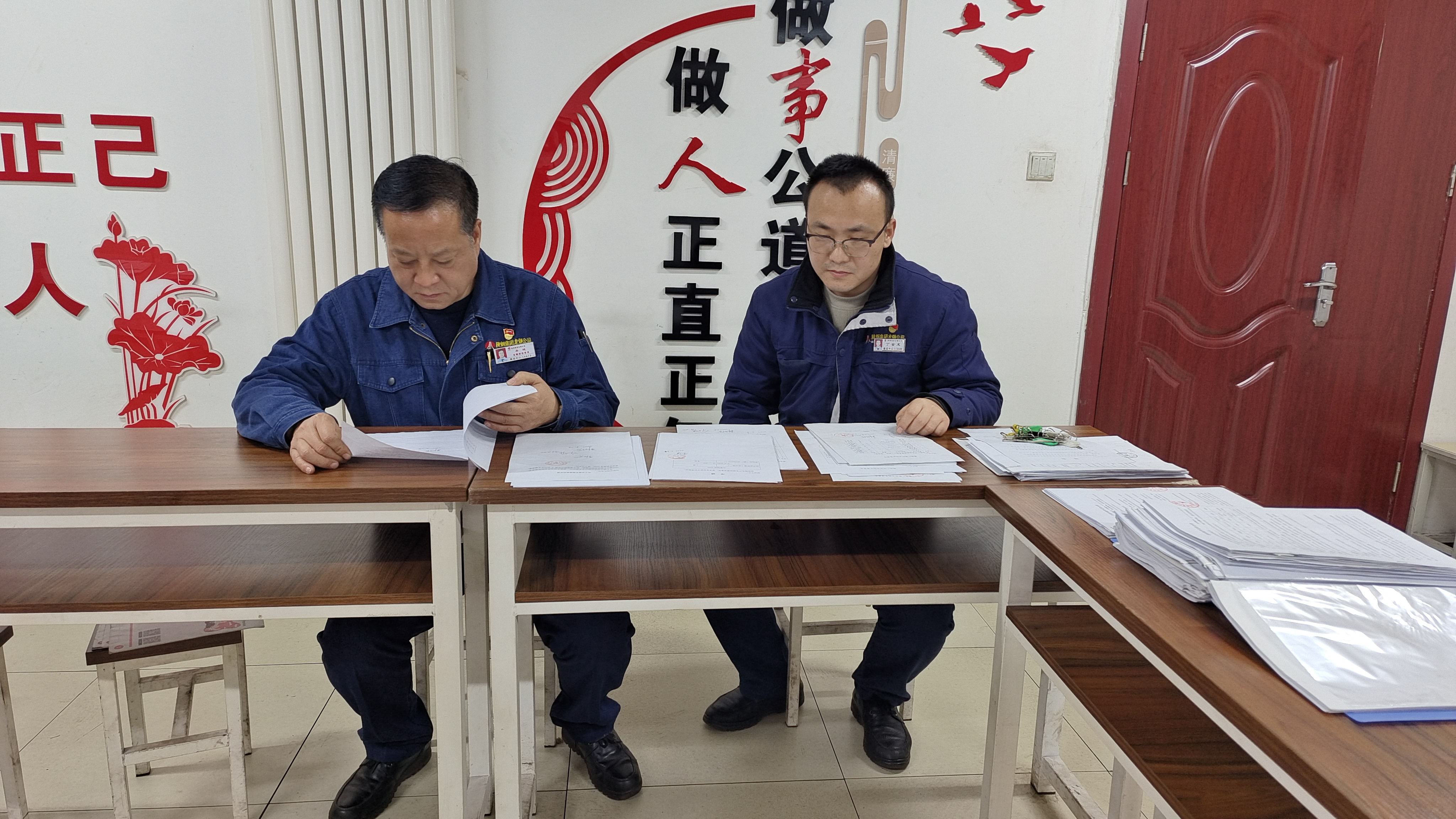 從嚴(yán)問(wèn)責(zé)強(qiáng)作風(fēng) 督察督辦提質(zhì)效