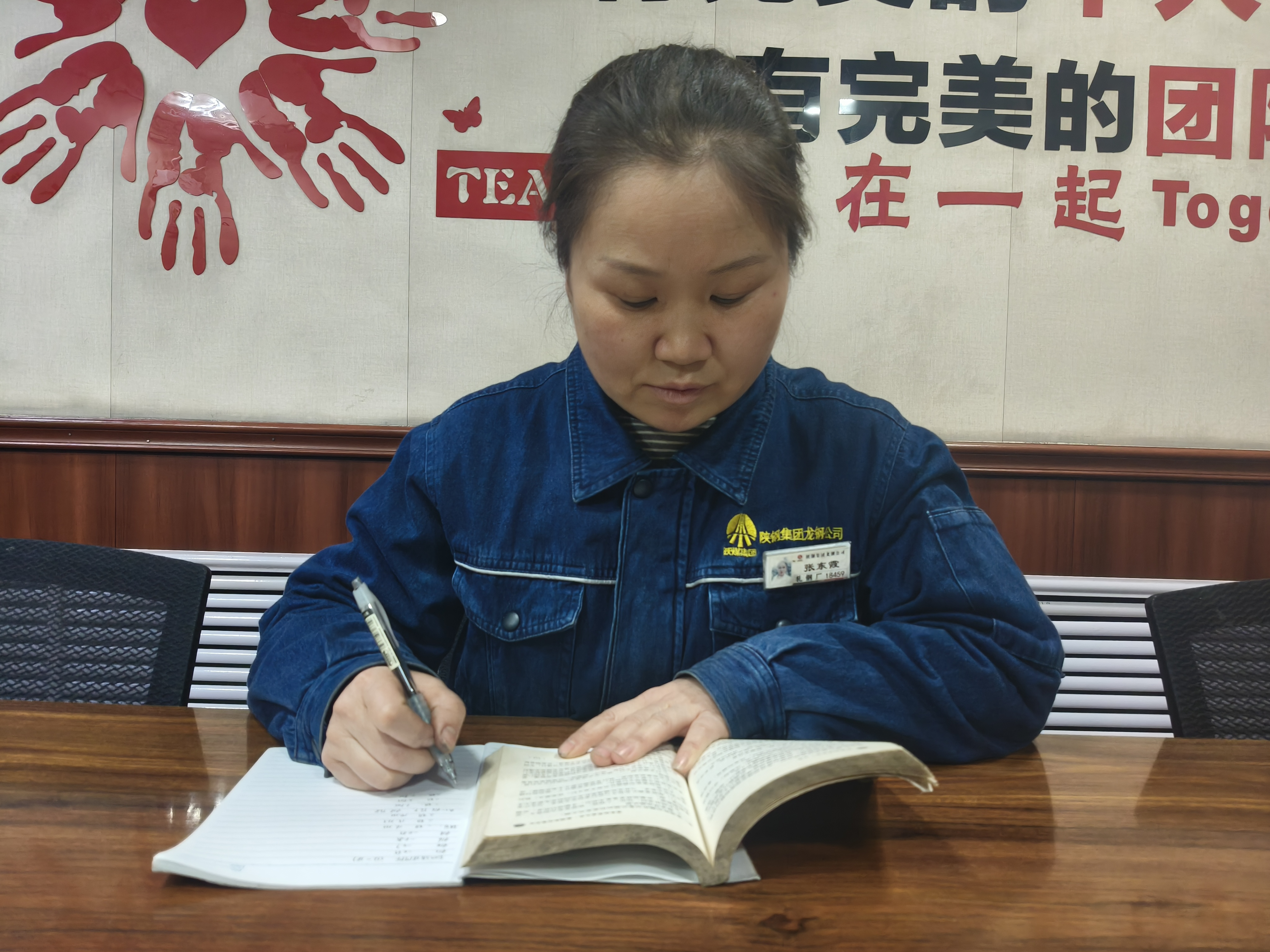 致敬她力量，扎根一線的“鋼鐵玫瑰”
